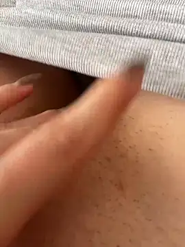 sfskflfd online show from 04-19-26, 01:23