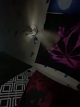 avery  1 online show from 04-05-26, 09:27