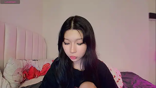 Snapshot of ayasinji chatting on 05-10-26, 03:54 ayasinji online show from 05-10-26, 03:54