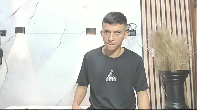 DilanAndKing online show from 05-22-26, 01:31