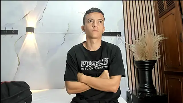 DilanAndKing online show from 04-14-26, 12:43