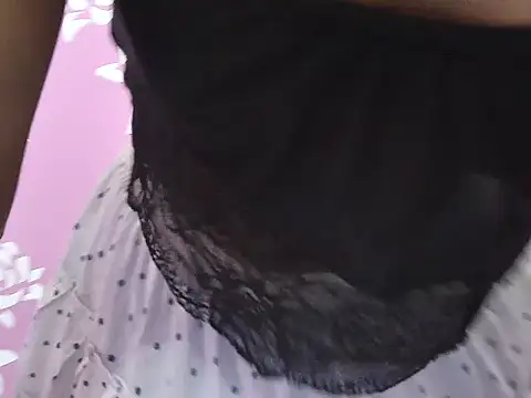 Shanaya xo online show from 08-04-26, 05:39