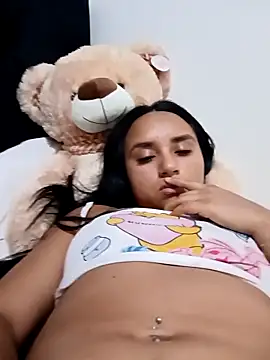 Valentina Narvaez online show from 05-09-26, 07:39