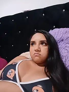 Valentina Narvaez online show from 06-06-26, 07:30