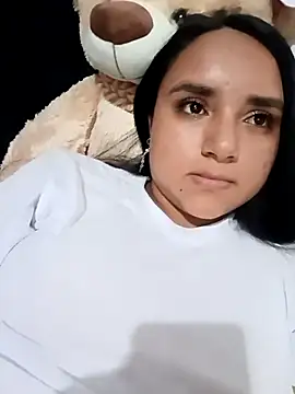 Valentina Narvaez online show from 05-11-26, 07:33