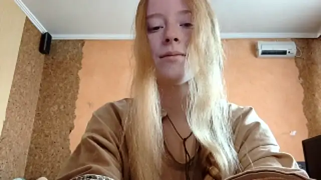 Snapshot of KateVibe_01 chatting on 04-28-26, 02:10 KateVibe 01 online show from 04-28-26, 02:10