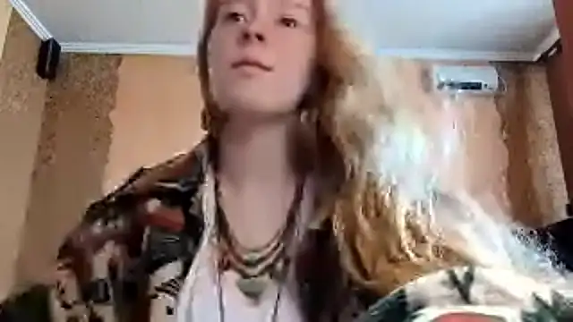 Snapshot of KateVibe_01 chatting on 05-27-26, 03:03 KateVibe 01 online show from 05-27-26, 03:03