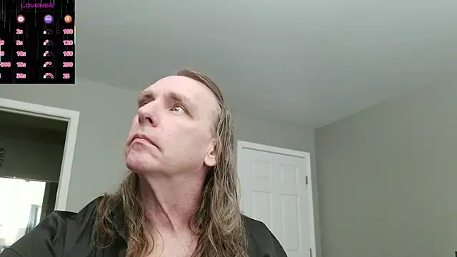 Snapshot of Magnus_Luv chatting on 06-04-26, 07:07 Magnus Luv online show from 06-04-26, 07:07