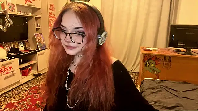 Snapshot of RedHeadCat chatting on 05-01-26, 09:31 RedHeadCat online show from 05-01-26, 09:31