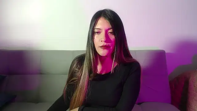 hannajonnes1 online show from 07-17-26, 12:19