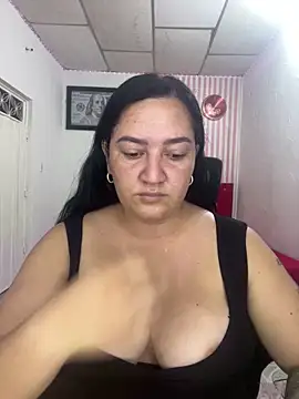 Snapshot of Fresita-12 chatting on 05-07-26, 06:28 Fresita-12 online show from 05-07-26, 06:28
