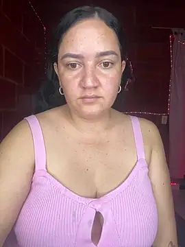 Snapshot of Fresita-12 chatting on 06-02-26, 02:44 Fresita-12 online show from 06-02-26, 02:44