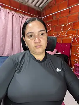 Snapshot of Fresita-12 chatting on 07-30-26, 04:11 Fresita-12 online show from 07-30-26, 04:11