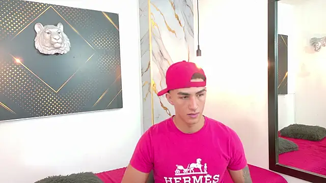 Snapshot of GoldenDesireX_ chatting on 05-09-26, 07:06 GoldenDesireX online show from 05-09-26, 07:06