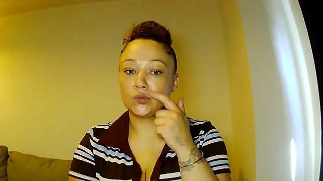 Theone T online show from 07-29-26, 10:25