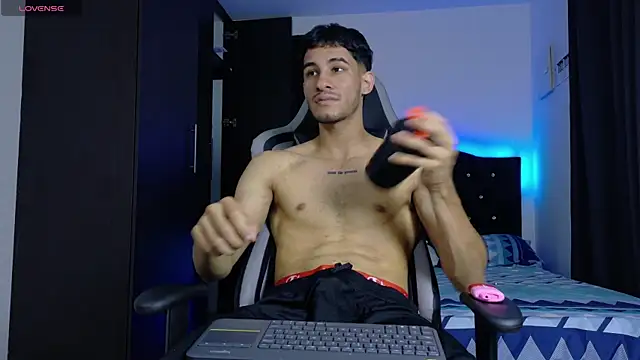 JakeMonroe online show from 06-27-26, 02:23