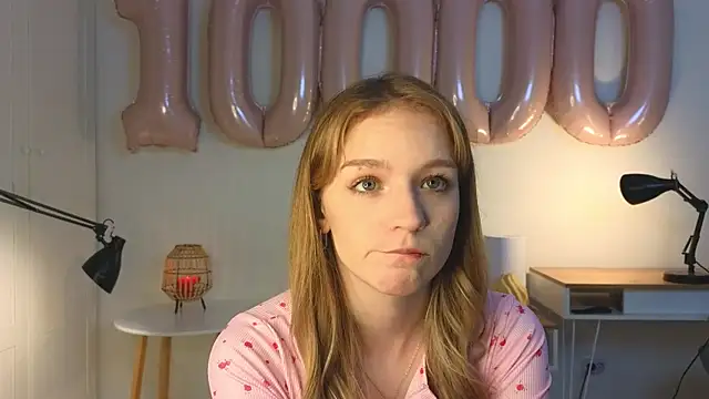 Snapshot of baeyoda chatting on 04-10-26, 04:47 baeyoda online show from 04-10-26, 04:47