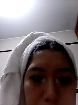 Snapshot of BlancaNievesxxo chatting on 04-08-26, 01:07 BlancaNievesxxo online show from 04-08-26, 01:07