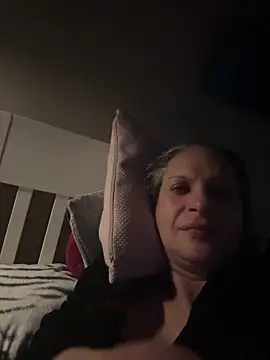 SweetLilTrouble online show from 04-05-26, 03:46