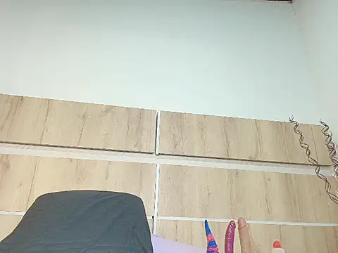Little  maddy online show from 06-07-26, 01:38