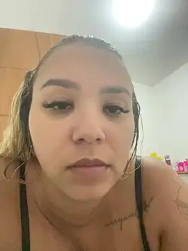 gabyzinha2030 online show from 06-30-26, 10:10