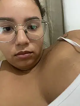 gabyzinha2030 online show from 04-05-26, 04:46