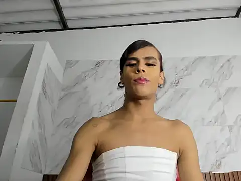 stefani robles online show from 05-26-26, 11:25
