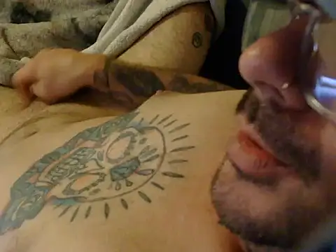 Snapshot of Lilbigway69 chatting on 06-01-26, 04:35 Lilbigway69 online show from 06-01-26, 04:35