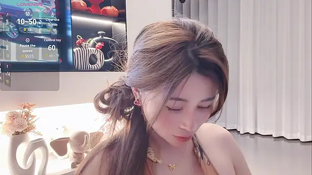 Snapshot of tingting-youu chatting on 06-20-26, 12:54 tingting-youu online show from 06-20-26, 12:54