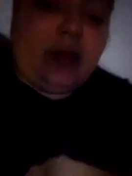 Snapshot of criscvwolff99 chatting on 04-15-26, 10:21 criscvwolff99 online show from 04-15-26, 10:21