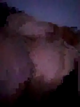 Snapshot of criscvwolff99 chatting on 04-12-26, 04:49 criscvwolff99 online show from 04-12-26, 04:49