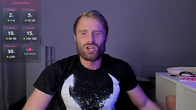 Snapshot of Paul_Rolex chatting on 03-01-26, 03:34 Paul Rolex online show from 03-01-26, 03:34