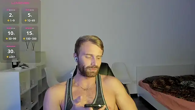 Snapshot of Paul_Rolex chatting on 12-15-25, 09:42 Paul Rolex online show from 12-15-25, 09:42