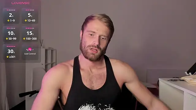 Snapshot of Paul_Rolex chatting on 02-26-26, 02:44 Paul Rolex online show from 02-26-26, 02:44