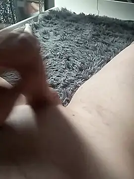 AneLuka3842 online show from 04-07-26, 09:00