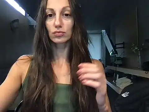 Snapshot of canduxgirl chatting on 04-07-26, 03:58 canduxgirl online show from 04-07-26, 03:58