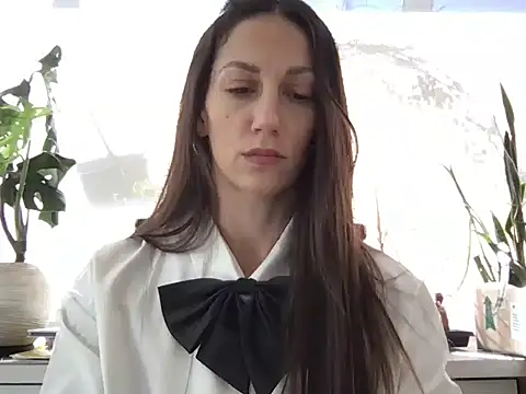 Snapshot of canduxgirl chatting on 04-30-26, 02:57 canduxgirl online show from 04-30-26, 02:57