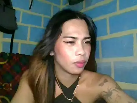 Snapshot of IvoneGodWill chatting on 06-13-26, 02:42 IvoneGodWill online show from 06-13-26, 02:42
