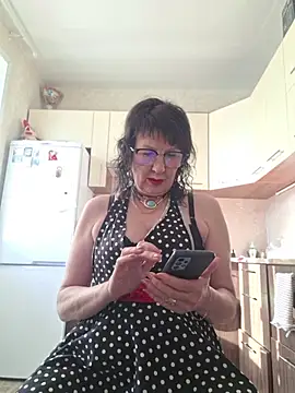 Snapshot of LaliaMia chatting on 05-25-26, 01:49 LaliaMia online show from 05-25-26, 01:49