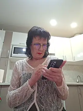 LaliaMia online show from 12-21-25, 03:19