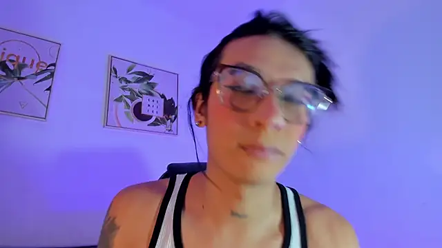 Snapshot of Maddie_Ray chatting on 06-03-26, 11:33 Maddie Ray online show from 06-03-26, 11:33