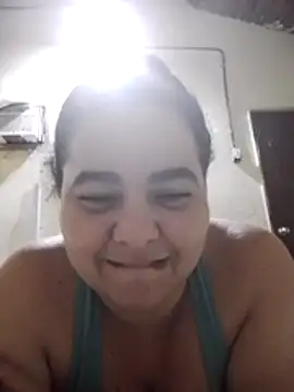Snapshot of Golositadeamor chatting on 06-26-26, 06:25 Golositadeamor online show from 06-26-26, 06:25