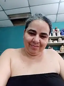 Snapshot of Golositadeamor chatting on 06-19-26, 07:41 Golositadeamor online show from 06-19-26, 07:41