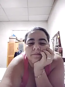 Snapshot of Golositadeamor chatting on 07-26-26, 08:49 Golositadeamor online show from 07-26-26, 08:49