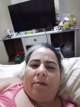 Snapshot of Golositadeamor chatting on 05-31-26, 11:27 Golositadeamor online show from 05-31-26, 11:27