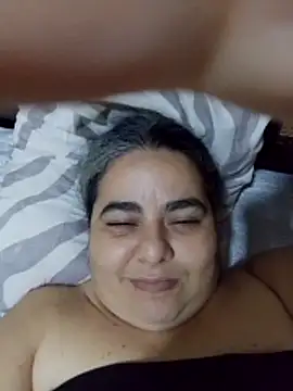 Snapshot of Golositadeamor chatting on 06-19-26, 05:35 Golositadeamor online show from 06-19-26, 05:35
