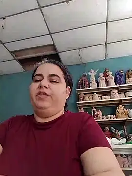 Snapshot of Golositadeamor chatting on 06-08-26, 05:35 Golositadeamor online show from 06-08-26, 05:35