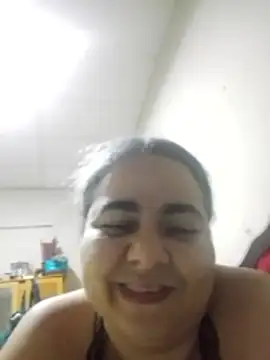 Snapshot of Golositadeamor chatting on 06-12-26, 05:27 Golositadeamor online show from 06-12-26, 05:27