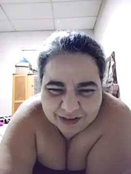 Snapshot of Golositadeamor chatting on 07-19-26, 06:00 Golositadeamor online show from 07-19-26, 06:00