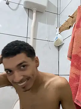 Snapshot of sanches_065 chatting on 04-06-26, 03:46 sanches 065 online show from 04-06-26, 03:46